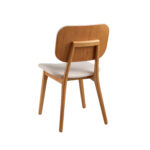 Cadeira Bali com encosto amadeirado costas